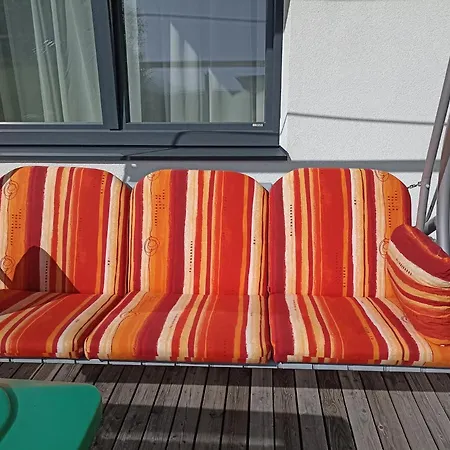 Apartment Ban Voltas *